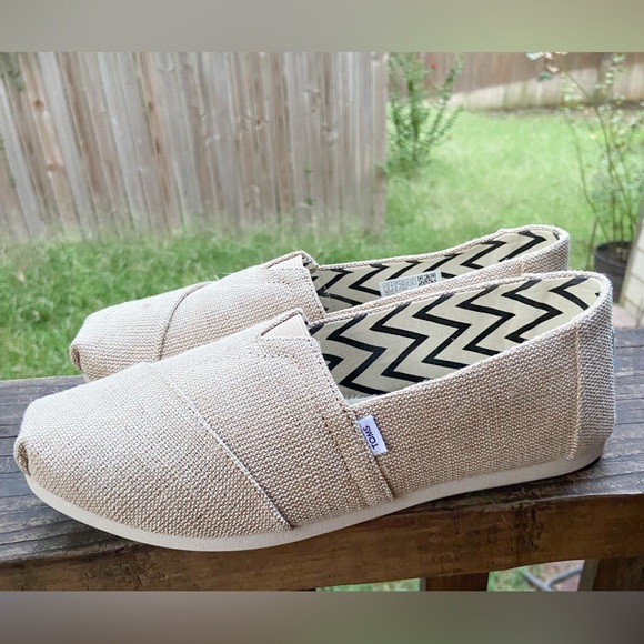 TOMS Women's Alpargata Natural Heritage Canvas Slip-On Loafers. Round toe flats - Picture 8 of 17